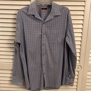 Men’s Van Heusen Long Sleeved Dress Shirt